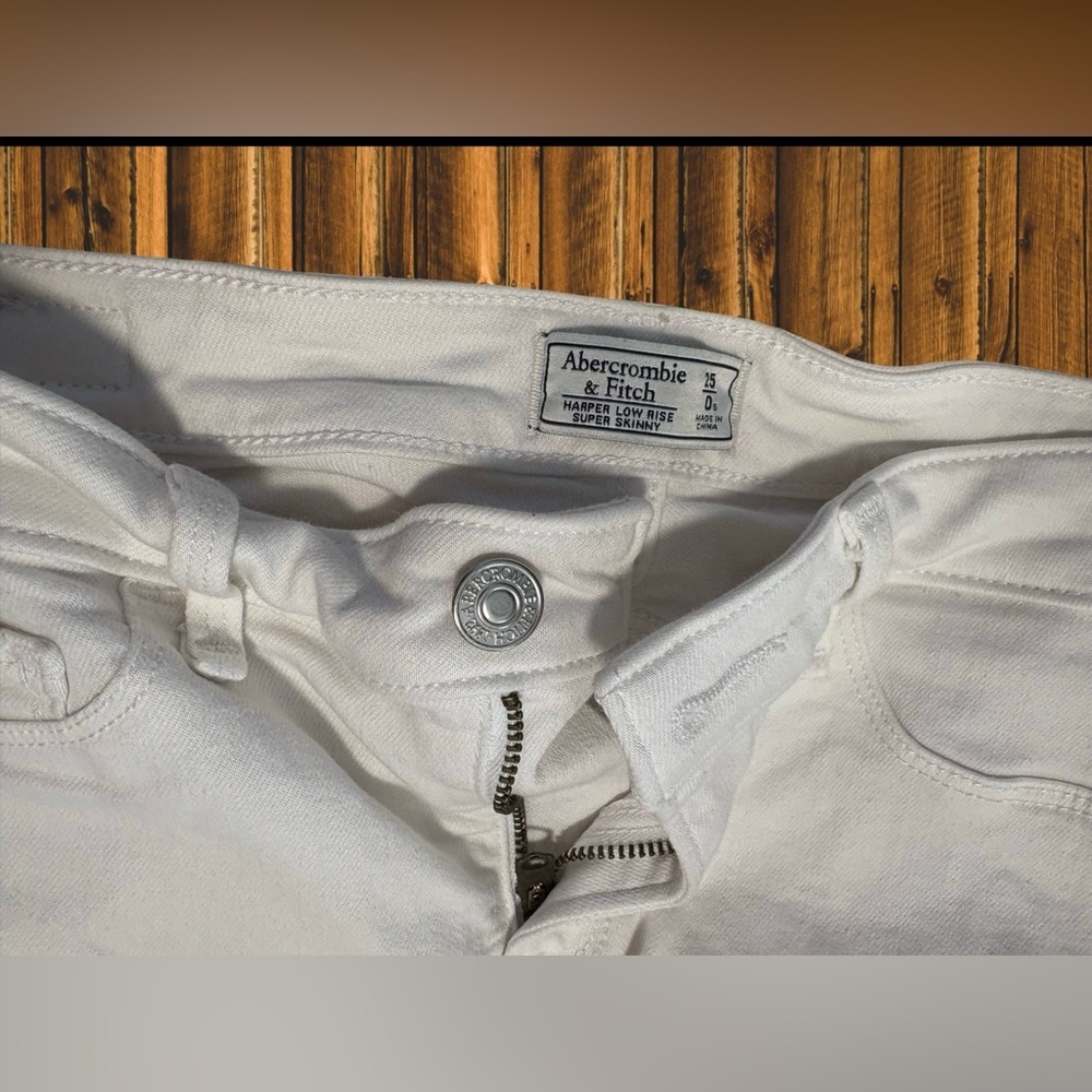 Abercrombie and Fitch Harper Low Rise Super Skinny Jeans | White | 25 / 0 - Picture 6 of 9